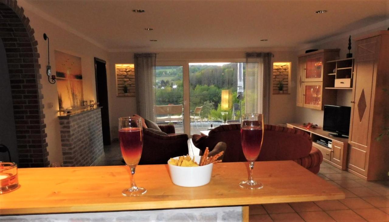 Exklusive Ferienwohnung 'Agger-Blick' Mit Grosser Seeblick-Terrasse & Sauna Gummersbach Extérieur photo