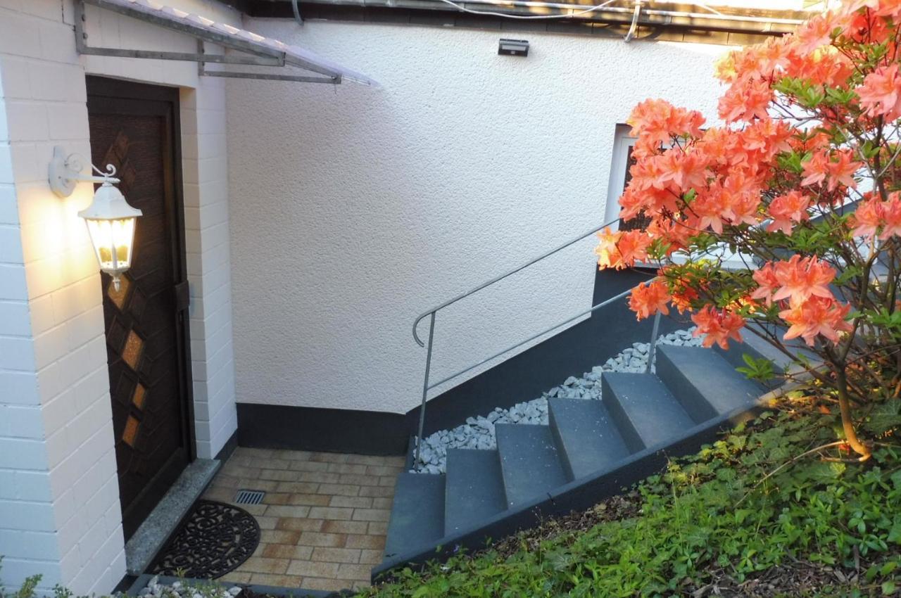 Exklusive Ferienwohnung 'Agger-Blick' Mit Grosser Seeblick-Terrasse & Sauna Gummersbach Extérieur photo