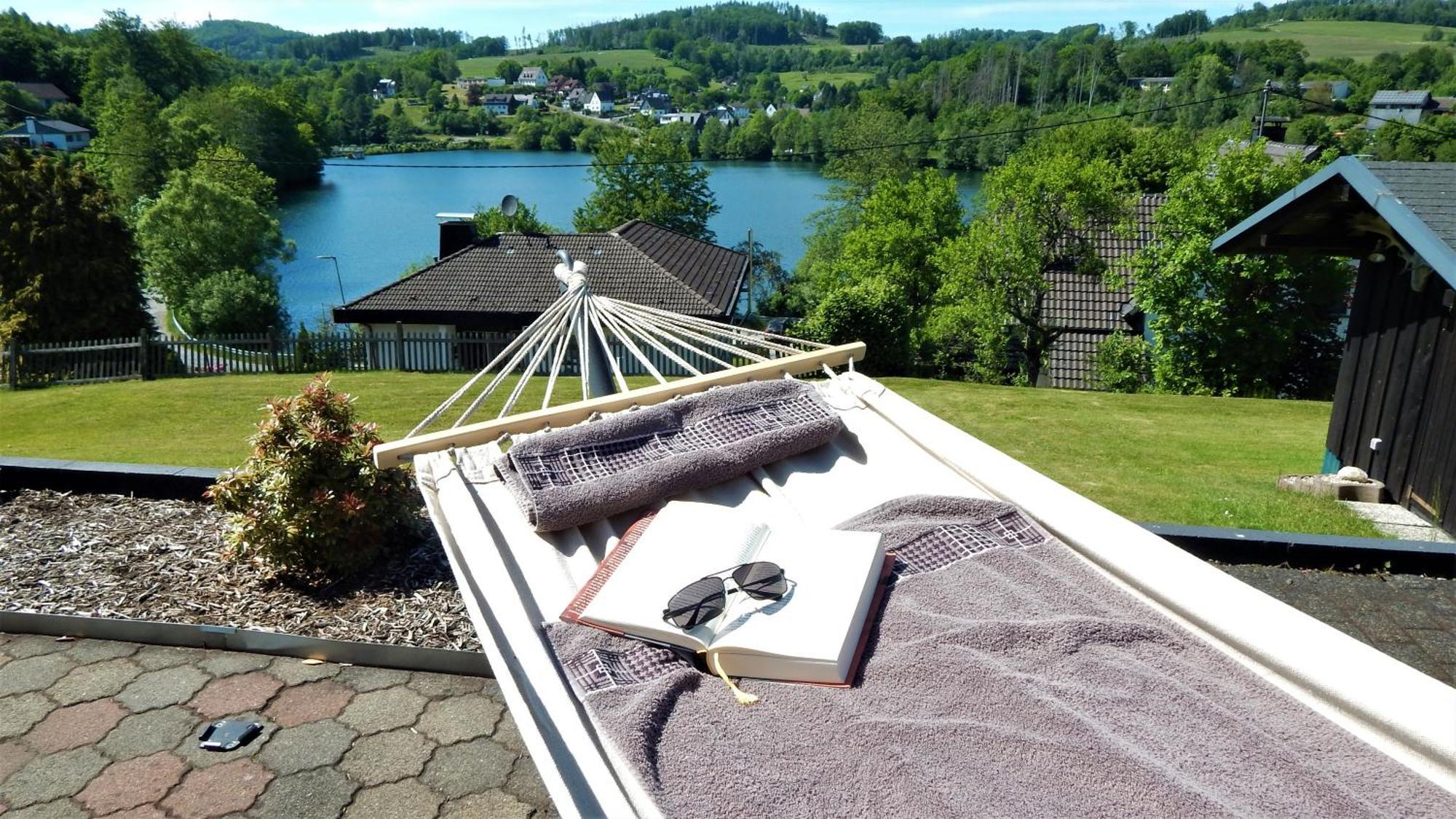 Exklusive Ferienwohnung 'Agger-Blick' Mit Grosser Seeblick-Terrasse & Sauna Gummersbach Extérieur photo